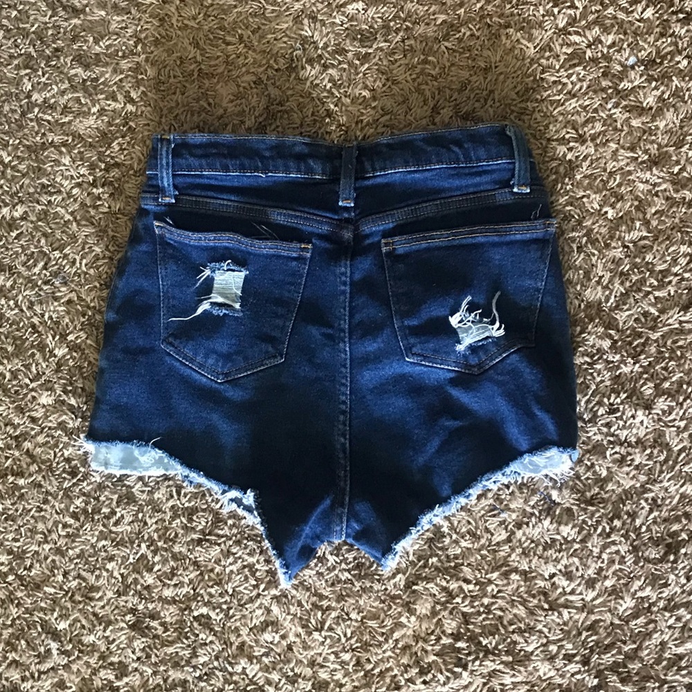 • Distressed Denim Shorts • - Picture 2 of 2